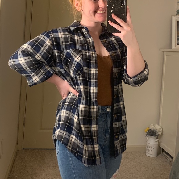 Flannel 💗 - Picture 1 of 3